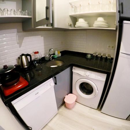 Taksim Square Apart Hotel Istanbul Exteriör bild