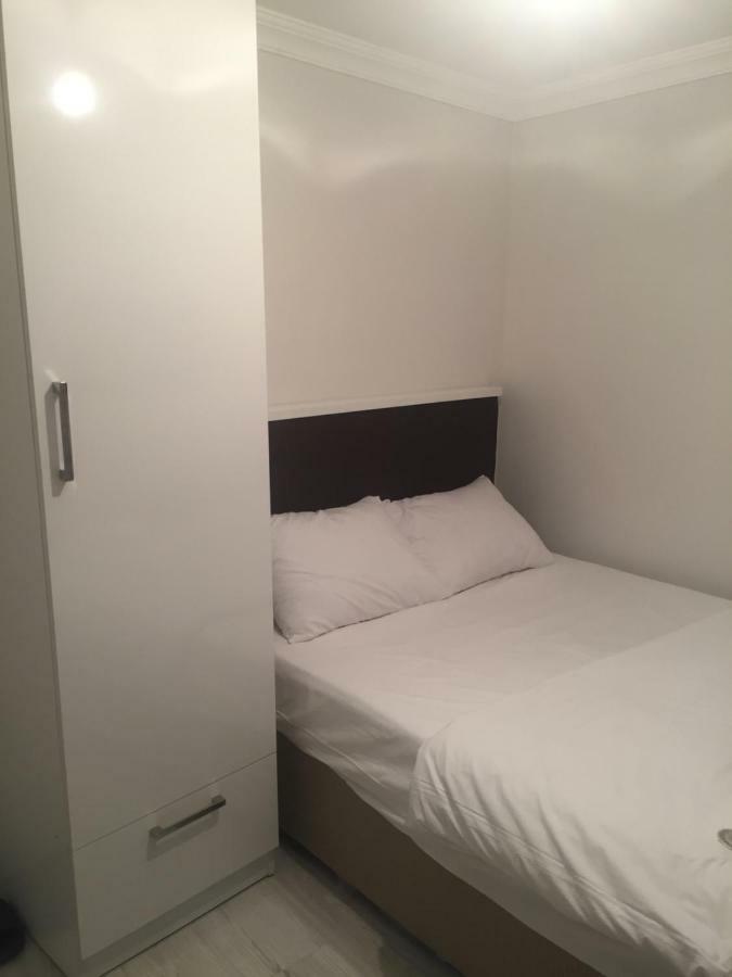 Taksim Square Apart Hotel Istanbul Exteriör bild